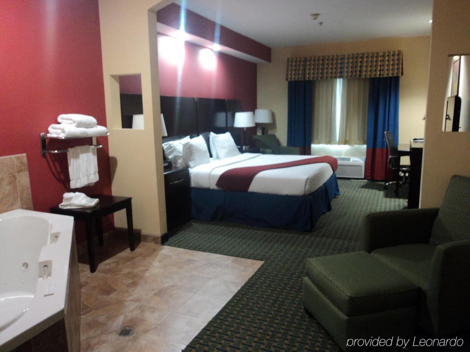 Holiday Inn Express & Suites Lubbock West, An Ihg Hotel Oda fotoğraf